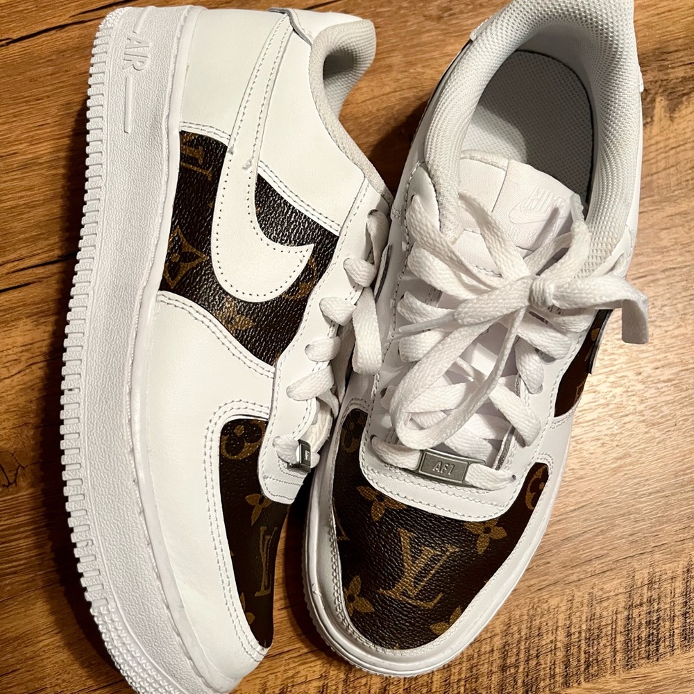 Custom Air Force 1s